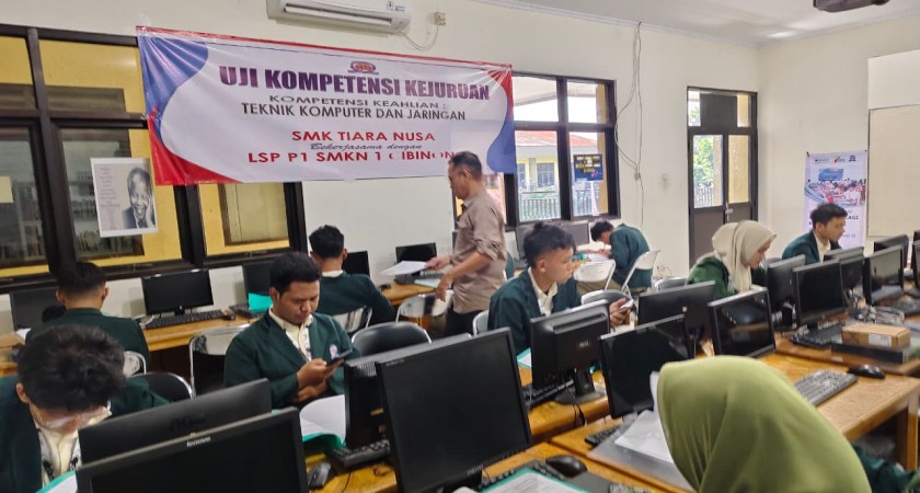 SMK Tiara Nusa Depok Sukses Gelar UKK TJKT dan MPLB